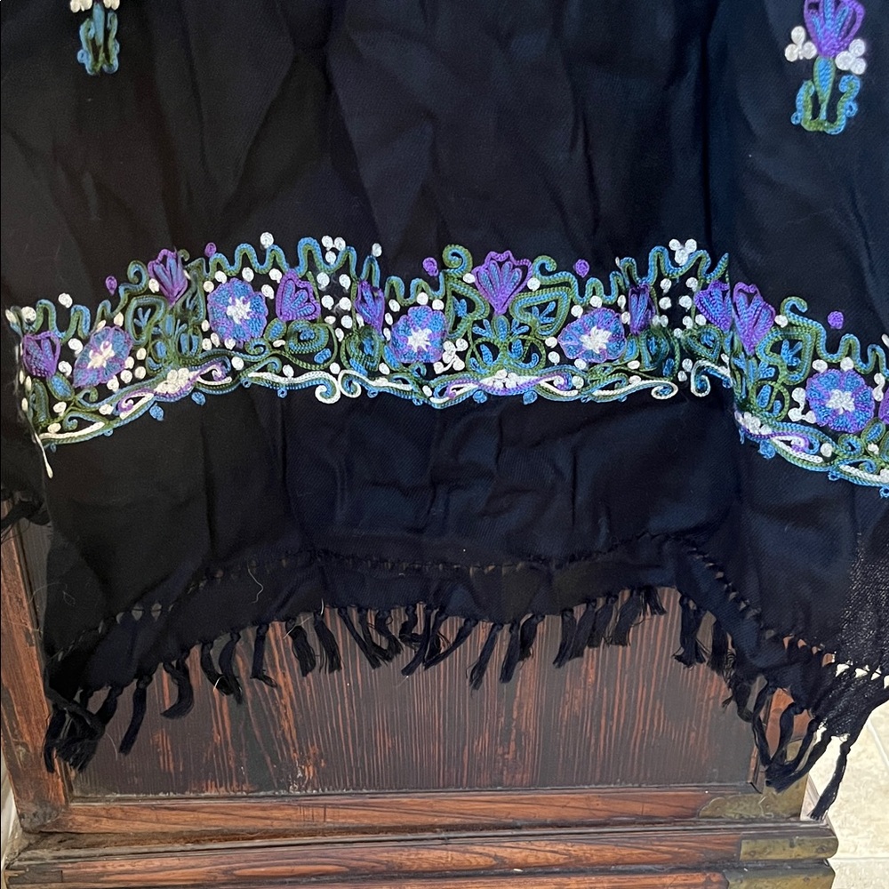 Zazou Luxe Black Shawl wrap wool with purple, blue, green and white floral